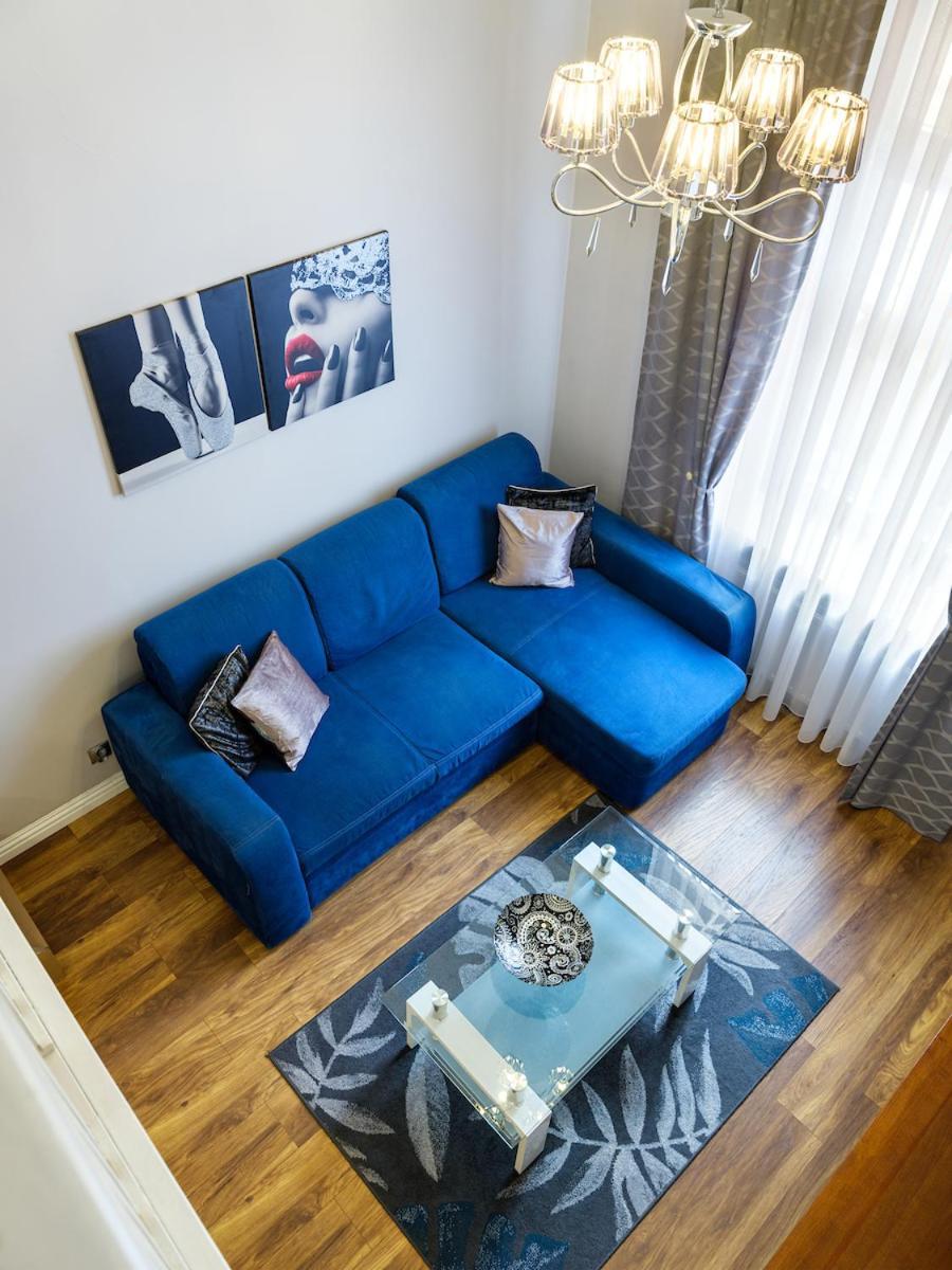 Apartment Tyzenhauz